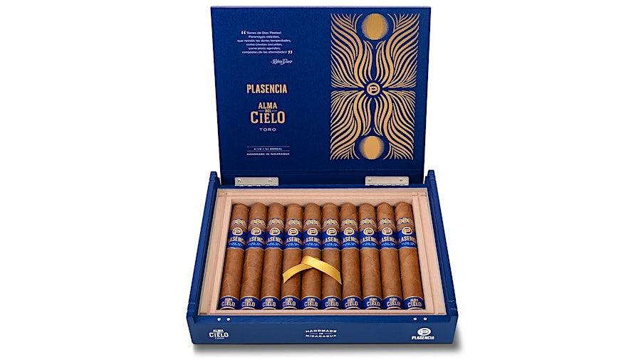 Imagen de Plasencia lanza Alma del Cielo, su nuevo cigarro de altura