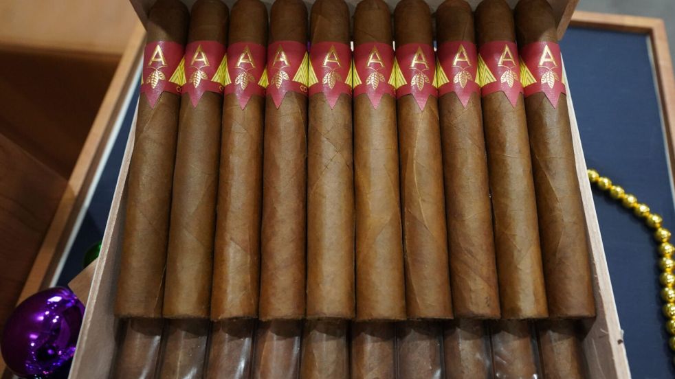 Imagen de Artista Colorado Comienza su Distribución en Tiendas