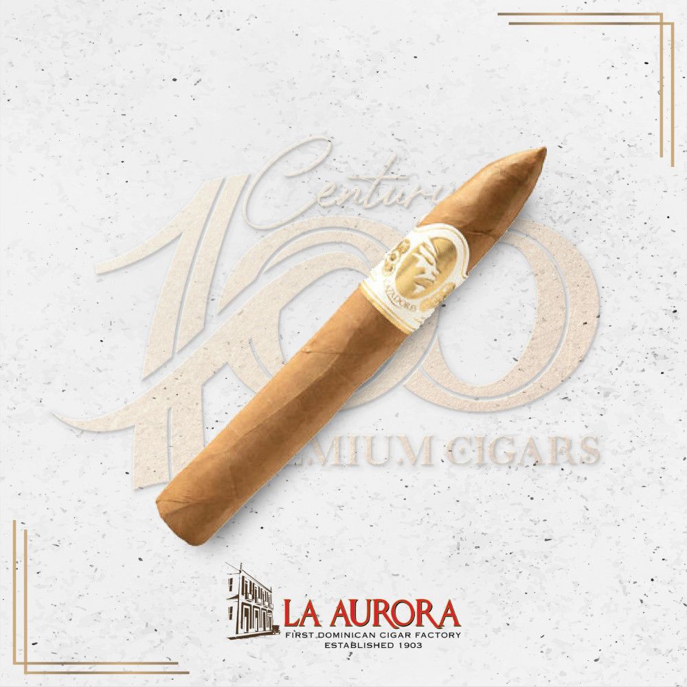 La Aurora - Cazadores Claro - Belicoso