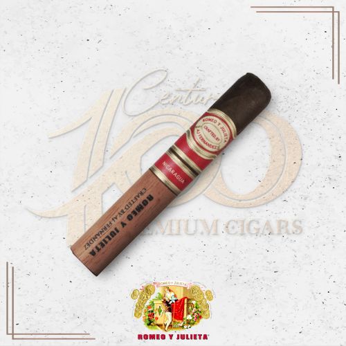 Romeo y Julieta (Non Cuban) - Romeo y Julieta Crafted by AJ Fernandez - Robusto