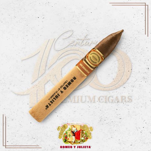 Romeo y Julieta (Non Cuban) - Romeo y Julieta Crafted by Plasencia - Piramide